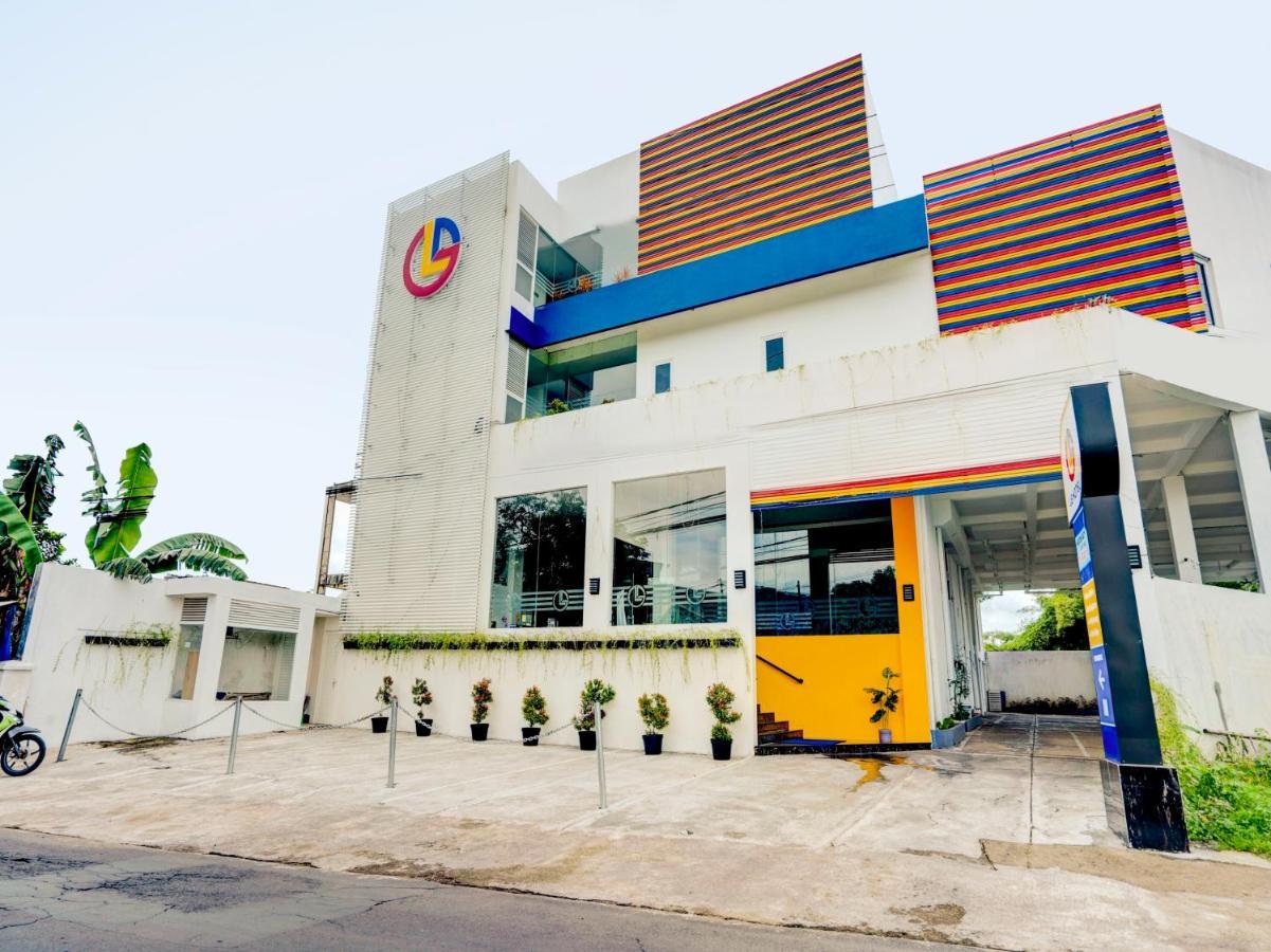 Lg Hotel Jembel Εξωτερικό φωτογραφία