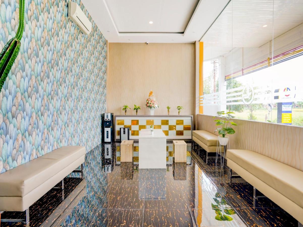 Lg Hotel Jembel Εξωτερικό φωτογραφία